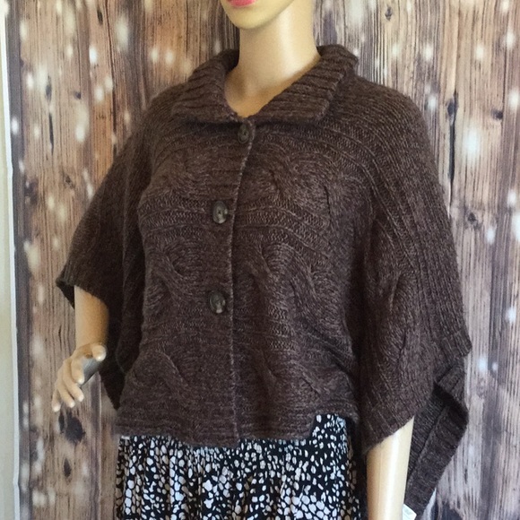 Decree sweater - Picture 2 of 6